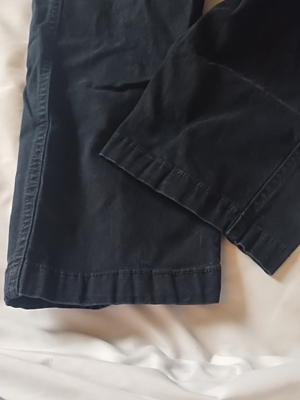 St. John's Bay Cargo Pants 32x30 - Picture 5 of 7